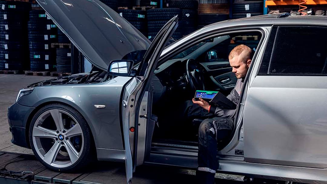 Super Dæk Service - Herning baggrunds billede