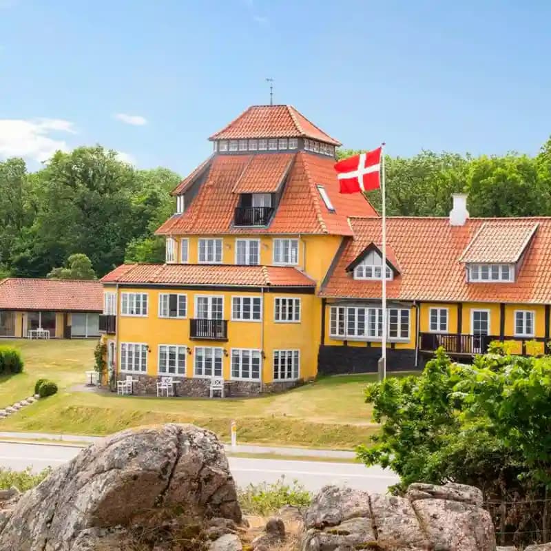 Stammershalle Badehotel - Gudhjem baggrunds billede