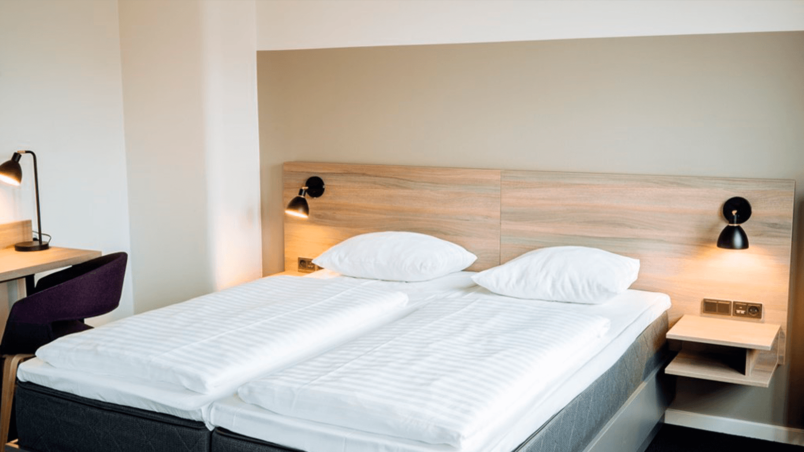 Go Hotel City baggrunds billede