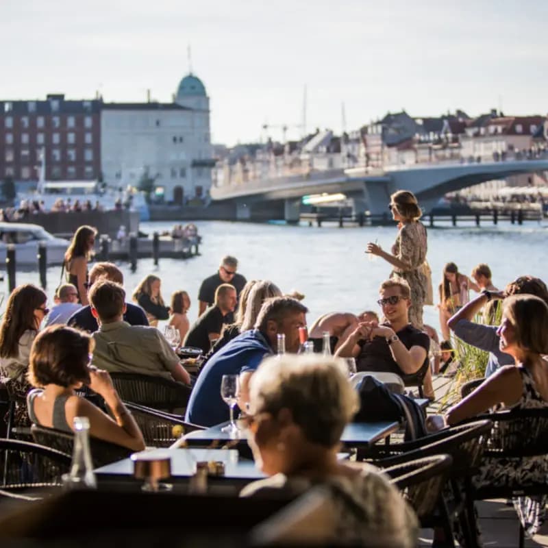 Nærvær - København K baggrunds billede